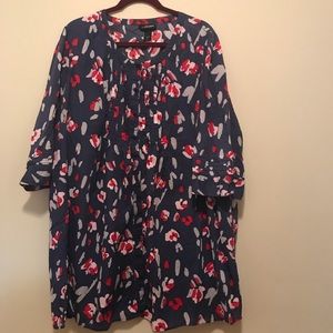 Lane Bryant 26/28 (4X) Floral Top